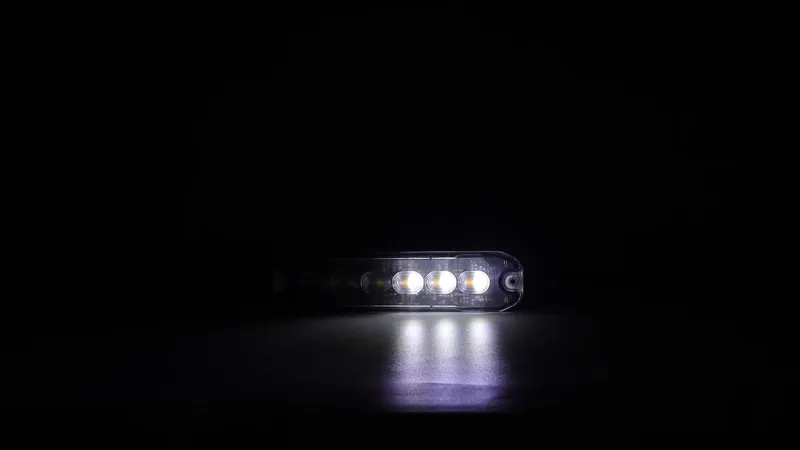 12 LED ЛЕД Комбинирана Жълто-Бяло Аварийна Лампа Блиц Светлина Мигаща За Пътна Помощ Платформа и др. 12-24V - 10