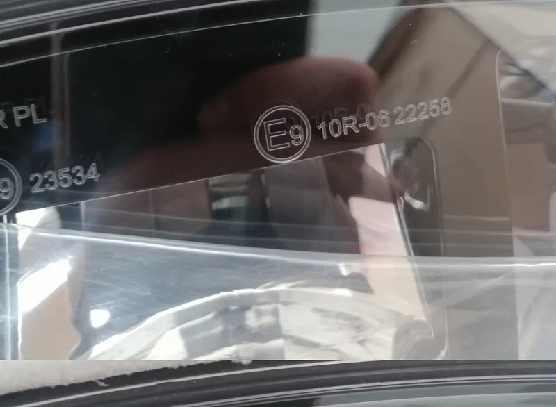 Универсален мощен LED ЛЕД 100W фар халоген лампа 12V - 24V с DRL/parking светлина бяло-жълто за АТВ джип камион трактор - 11