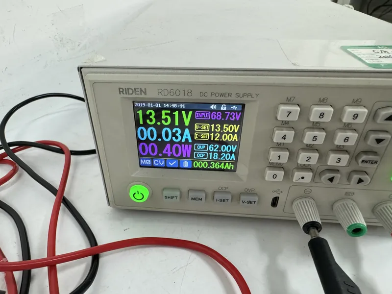 LED Диоден Габарит Маркер бял с тъмно опушено стъкло Е-Mark 12V-24V с 30см кабел - 11