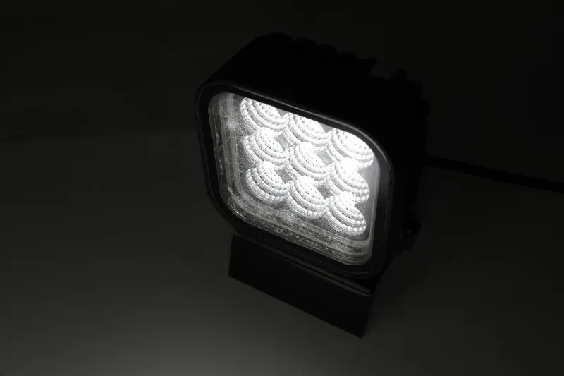 64W LED Халоген Бял, Разпръсната светлина с жълта и червена DRL светлина 12V-24V - 12