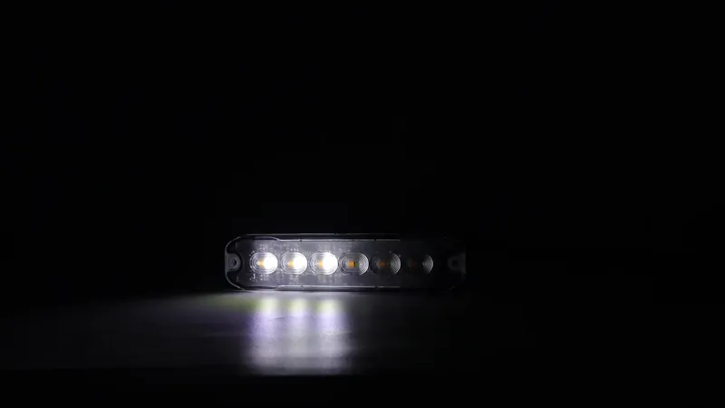 12 LED ЛЕД Комбинирана Жълто-Бяло Аварийна Лампа Блиц Светлина Мигаща За Пътна Помощ Платформа и др. 12-24V - 12