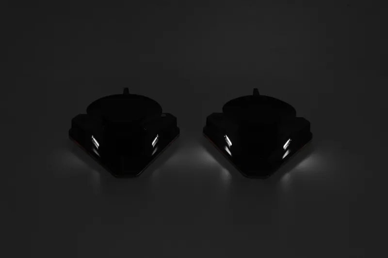 Комплект Безжични Преносими Диодни Лед Led Стопове Wireless с Магнит и Вендуза Неон Neon Ефект Иновационен дизайн триъгълна форма 12V за Ремарке Каравана Платформа и др. - 17