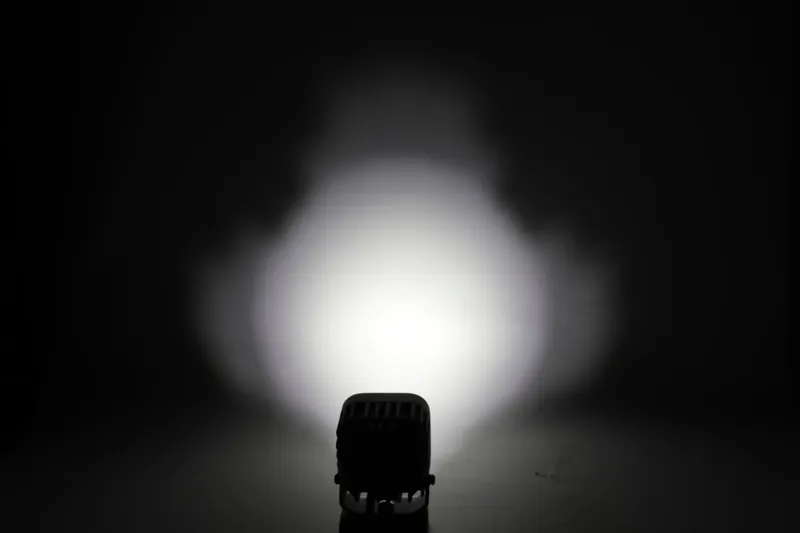 30W LED Халоген Бял, Разпръсната светлина с жълта и червена DRL светлина 12V-24V - 17