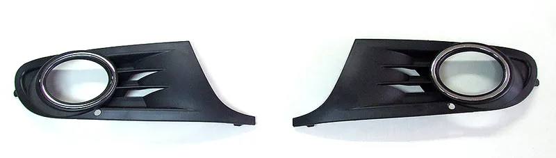Комплект решетки за халогени на Volkswagen VW Golf MK6 2009–2012 OEM 5K0853665, 5K0853666 - 0