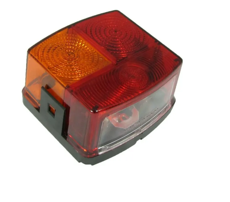 Задна лява стоп светлина 12V 24V за трактор John Deere Deutz-Fahr Case OEM Джон Диър Кейс 3223264R91 , AT43601 , 4389588 - 0