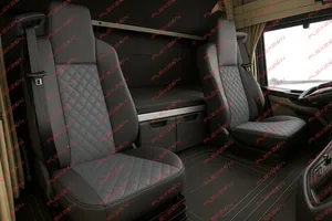 Комплект 1+1 тапицерия от еко кожа за MAN TGX EURO 6 2021+ - сиво-черно