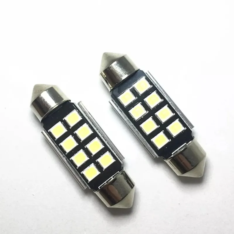 Комплект от 2 броя LED Лед Диодни Крушки 8 SMD 31мм 12V Бяла Светлина в блистер - 1