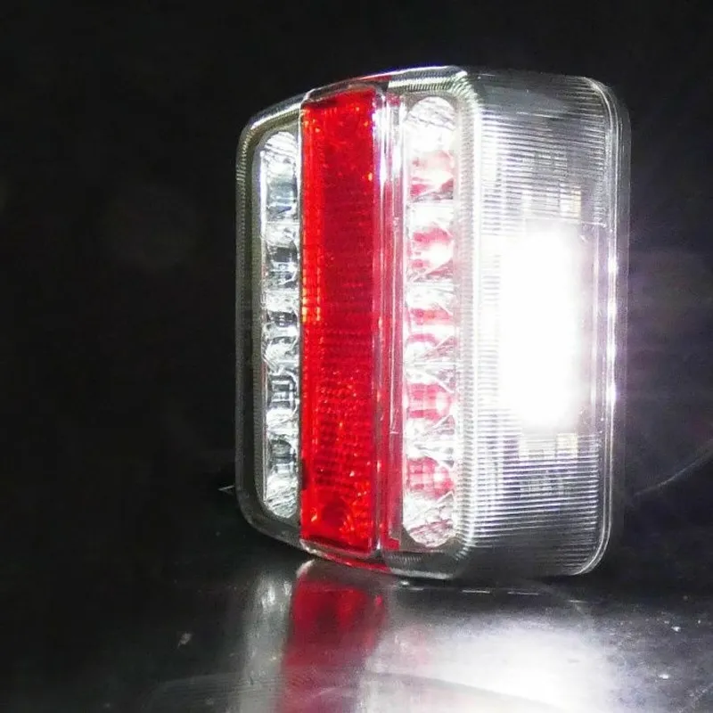 Универсален LED Диоден стоп задна светлина с 4 функции за ремарке камион караванa платформа и др.12V с крушки 106 x 197 мм. Е-Мark Е4 - 1