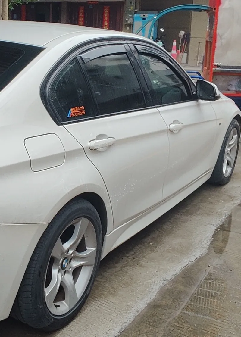 Комплект от 4бр. ветробрани за BMW 3-та серия Седан F30 2012-2019 - 2