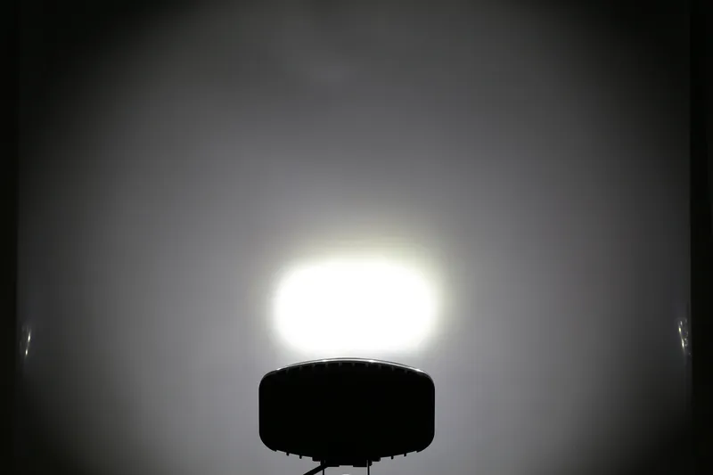 Нов мощен 64W LED Лед Фар Халоген с Три Функции Неон Neon ефект 12-24V Бяла светлина 6500LM - 2
