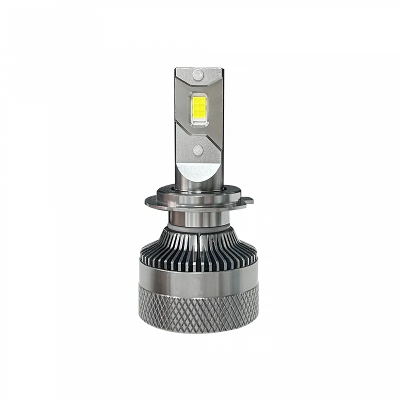 Комплект LED крушки H7 12V 200W 17000lm за фарове Canbus без грешки 6000К - 3