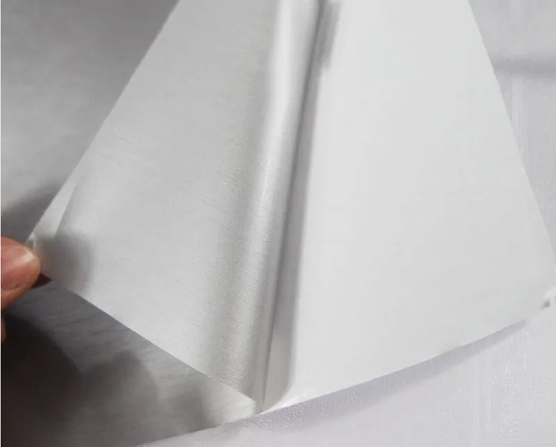 Професионално декоративно автомобилно фолио Brushed Silver 1.52 x 18M - 3