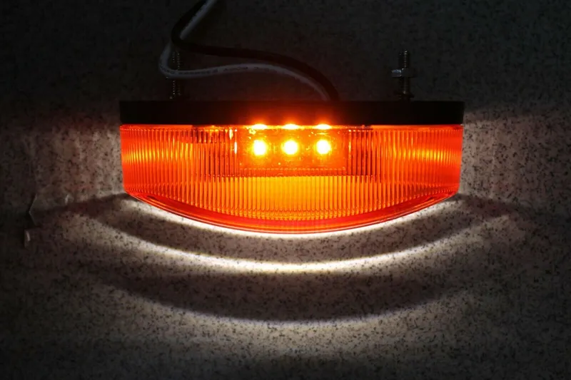 LED Диоднa Светлинa, Вертикален, Висящ Монтаж , Предна, Задна, ЛЕД Лампа, Бяло, Червено, 6 Диода, 12V E-Mark - 3