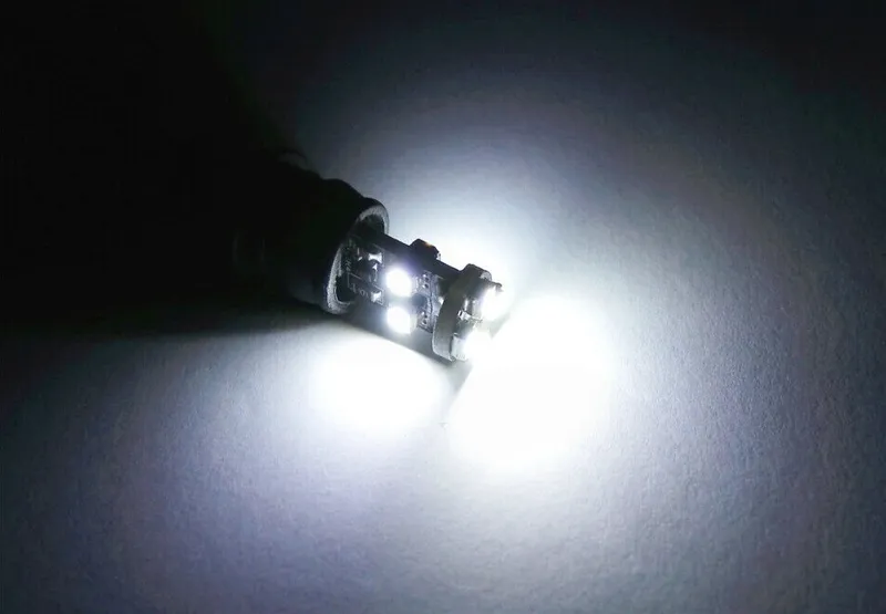Комплкет от 2 броя LED Лед Диодни Крушки За Габарит Т10 W5W 8 SMD 12V Canbus - Error free Без грешки в Блистер - 4