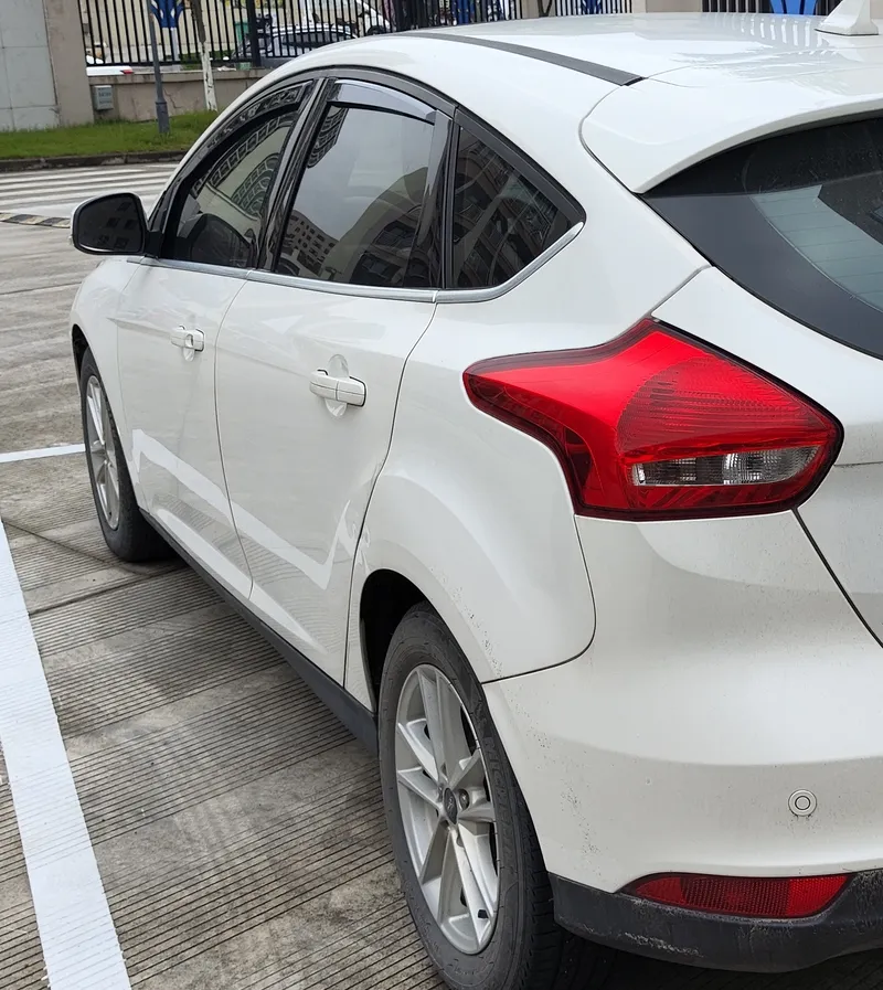 Комплект от 4бр. ветробрани за FORD FOCUS MK3 4/5 врати 2011-2018 - 4