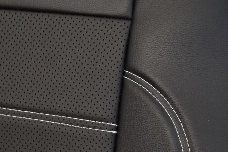 Комплект Универсална Тапицерия King Leather от еко кожа за предни и задни седалки – черни, перфорирани - 4