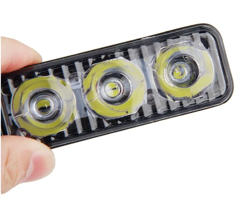 Комплект Предни Мощни 3 Led Лед Диодни Дневни Светлини 12V 3W НОВИ - 5