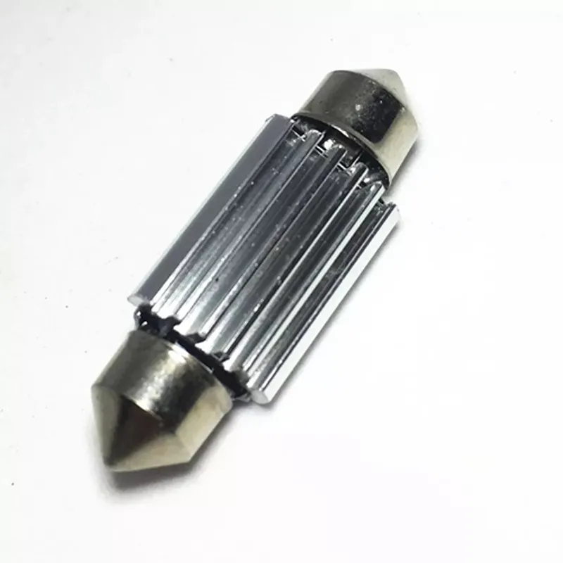 Комплект от 2 броя LED Лед Диодни Крушки 8 SMD 31мм 12V Бяла Светлина в блистер - 6