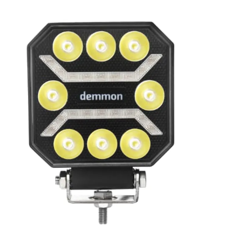 Универсална мощна LED ЛЕД диодна лампа халоген бяла светлина 27W 12V - 24V за камион трактор ролбар АТВ джип земеделски и селскостопански машини и др. 110 x 110 x 37 mm E-mark E9 - 6