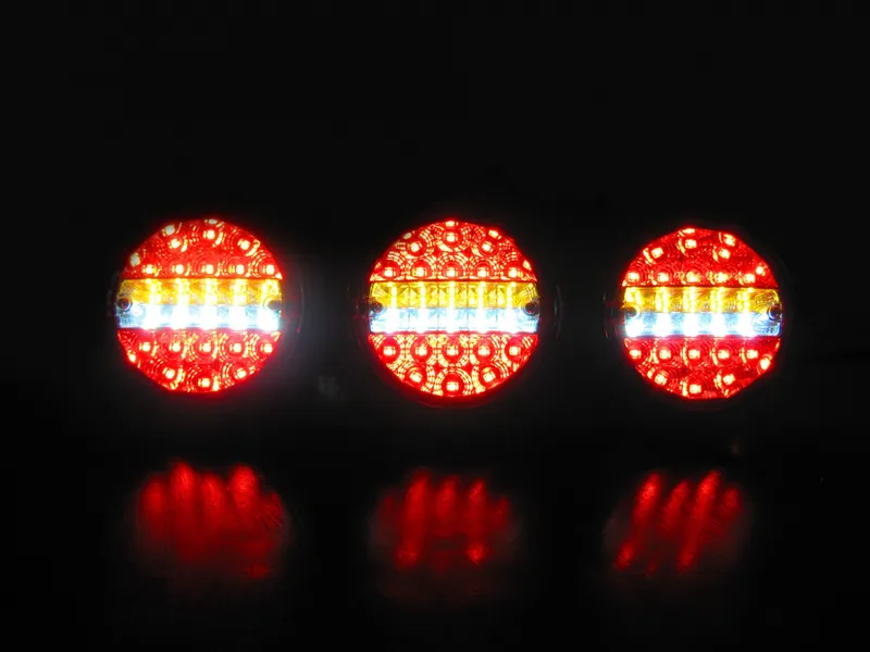 Комплект 12V - 24V Led Лед Тройни Диодни Стопове - Комбинирани Стоп, Габарит, Мигач, Задна Светлина - 6