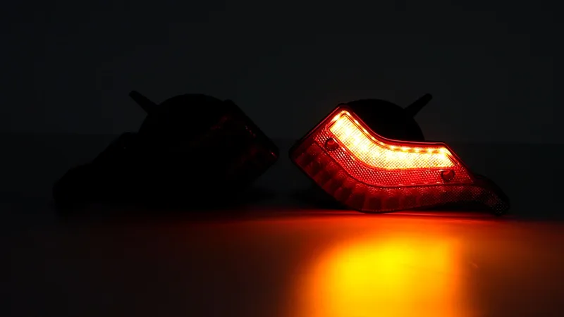 Комплект Безжични Преносими Диодни Лед Led Стопове Wireless Магнит и Вендуза Неон Neon Ефект 12V Иновационен дизайн форма FLYEAGLE за Ремарке Каравана Платформа и др. - 7