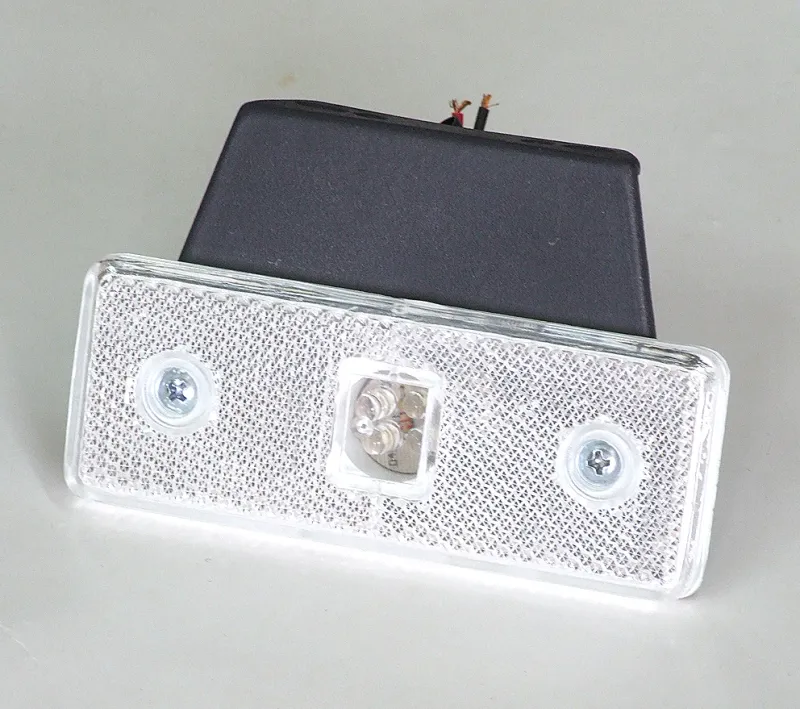 12V Диоден 4 LED ЛЕД Маркер габарит токос светлина за камиони бус ван ремарке каравана - 110 мм х 40 мм - бял MAR031 - 0