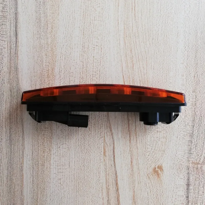 1бр Оранжев преден габарит LED сенник маркер за Скания Scania - 180mm x 40 mm с букса - 4