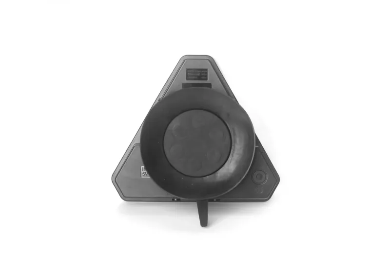 Комплект Безжични Преносими Диодни Лед Led Стопове Wireless с Магнит и Вендуза Неон Neon Ефект Иновационен дизайн триъгълна форма 12V за Ремарке Каравана Платформа и др. - 14