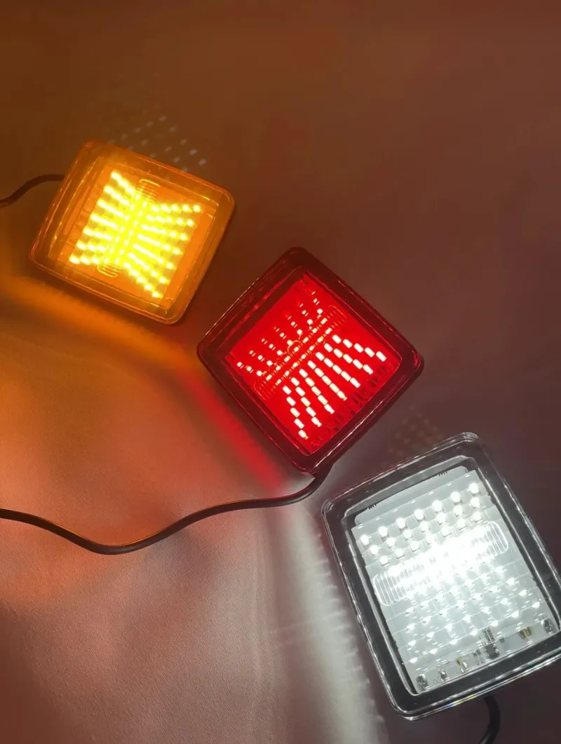 LED бяла задна светлина – габарит с 70 LED диода, 12–24V - 4